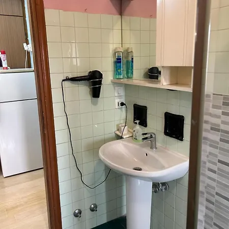 Venice Night B13 公寓 梅斯特雷