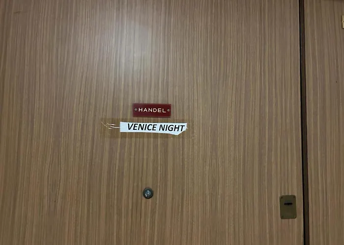Apartament Venice Night B13 *